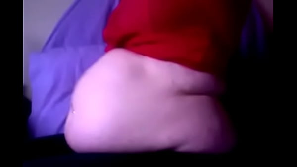 Fat Gril Belly Play