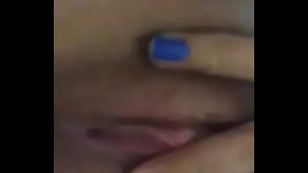 Download Video - Me llamo maria y me duele mucho papi