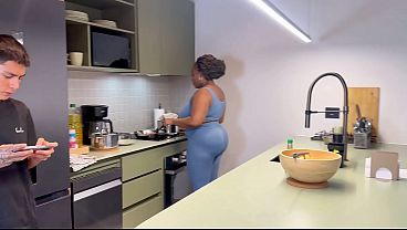 The boss should never have hired me-Danisha y Angel
