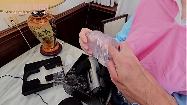 testing a new toy "the handy stroker" of bad peach