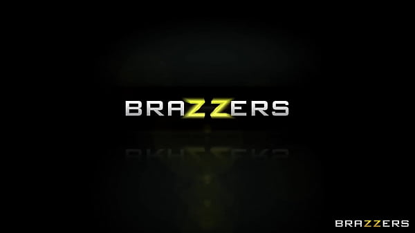 Sunbathing Starr / Brazzers  / download full from https://zzfull.com/cro