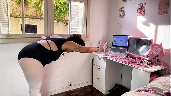  Chubby Ballerina Farts During Ballet Training