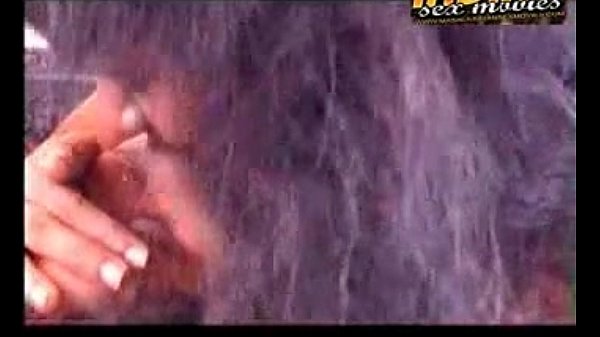 Download Video - Desi Mallu