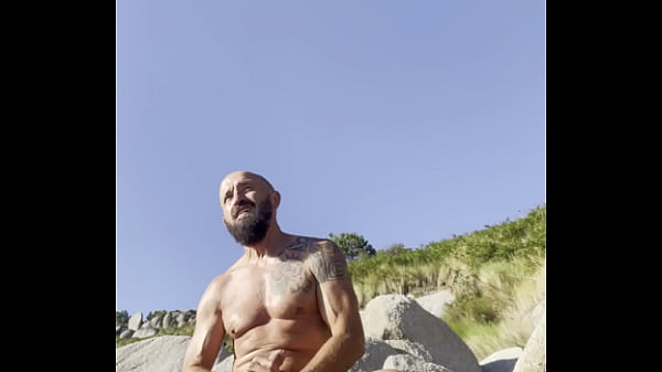 Download Video - hugot 93 paja en la playa 19&period;08&period;24