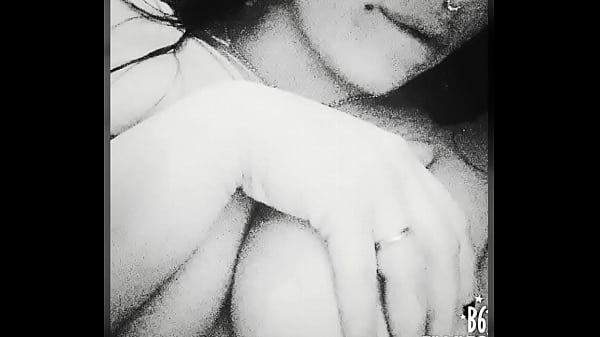 Frutillita95 muestra sus tetas