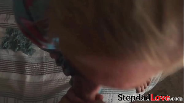 Stepdaughter Casey Ballerini jizzed on after fucking stepdad