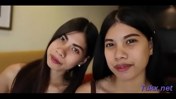 Trou De Dame Oriental Dissolu Rempli De Saucisse