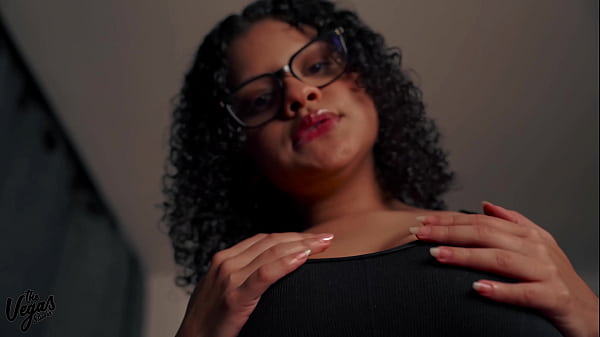 Diana&rsquo;s oily boob tease &ndash; POV Boobjob and Boob Worship