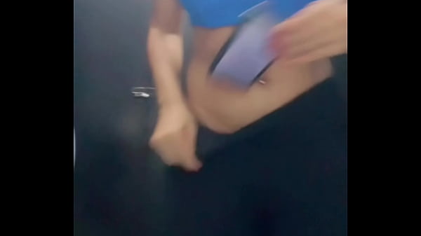 ESPOSA REALIZANDO FANTASIAS DO CORNO