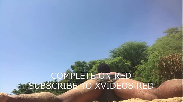 153 The big boy loves to show off while taking ...