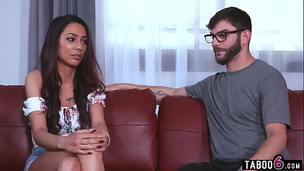 Petite teen Jaye Summers cheats with her big dick boyfriend