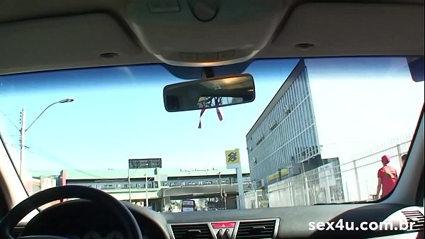 Download Video - Don Picone Aventuras - SEX4U - Encontrando a ninfeta 19 anos Diana na parada de &ocirc;nibus &lbrack;demo&rsqb;