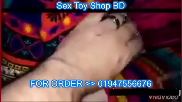 Bangla Hot Girl Pumping Hir Breast