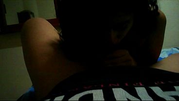 18-year-old Latina skips college to have sex with her boyfriend