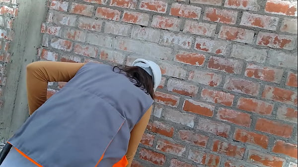 Argentinian engineer Nataly fucking on construction site