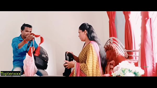 18yrs Bra Saler fucking Beautiful Bhabhi! with clear audio