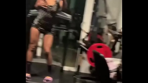 single  where is my porn babe so we can get this moneyyy