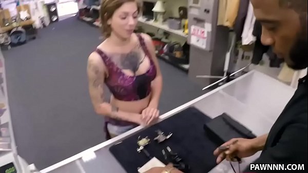 Tattooed Harlow Harrison fucks for money - XXX Pawn