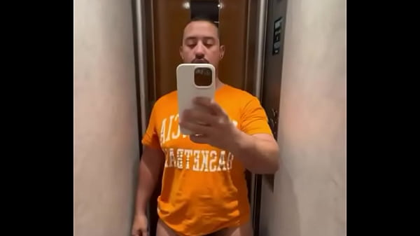 Elles sont o&ugrave; les cr&eacute;atrices de contenus fran&ccedil;aises ?Grave envie d&rsquo;abuser d&rsquo;une bouche chatte l&agrave; ! Surtout si e ...