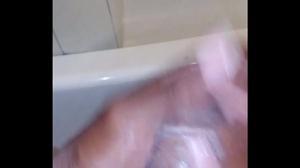 I snuck in the bathroom I masturbated Without b...