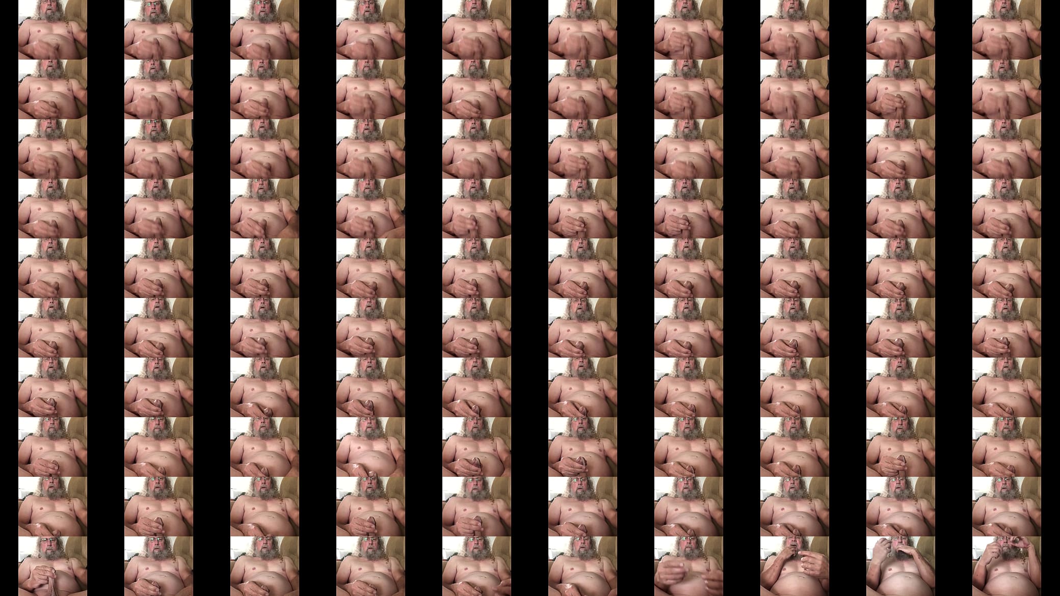 Masturbating 预览图