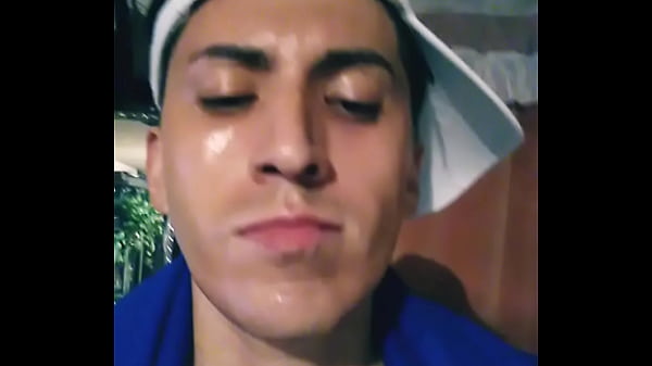 Download Video - Pervertido sudando