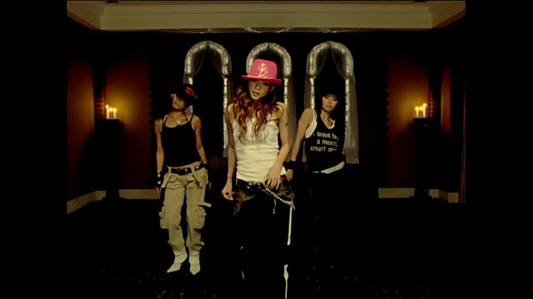 Namie Amuro's "GIRL TALK" MV