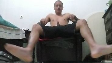 Doing exercises afterwards he masturbated