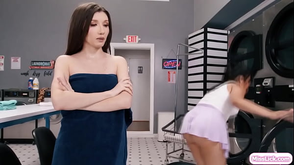 Download Video - Brunette lesbian facesitting then scissoring with latina bff