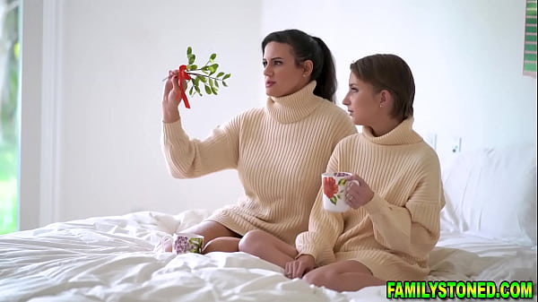 Download Video - Stepmom Penny Barber and stepdaughter Macy Meadows in bed having fun while Tyler jacks off watching them