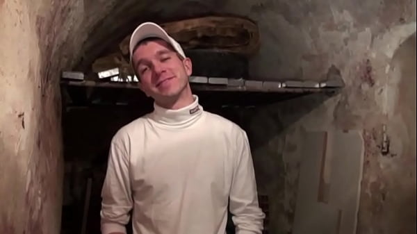 388 gay so sexy fucked by babdoy in discret underground