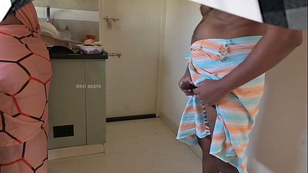 Tamil house owner jerking dick infront of maid sasikala in kitchen