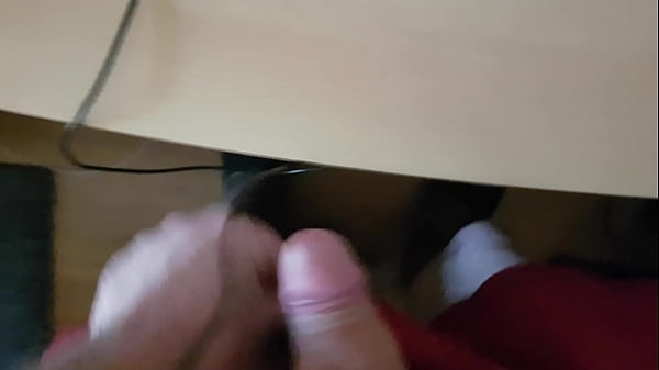 Download Video - Wichsen beim XVIDEOS sehen