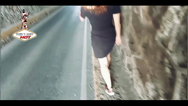 The rich Andy Hot showing her ass in the street