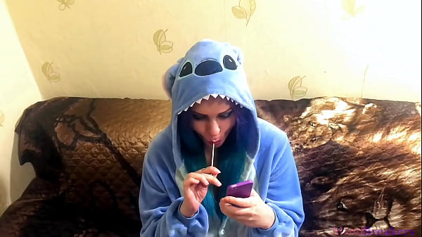Emo girlfriend sucks lollipop and something else in Stitch cosplay