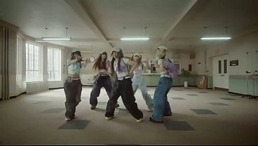 Newjeans 'OMG' official MV