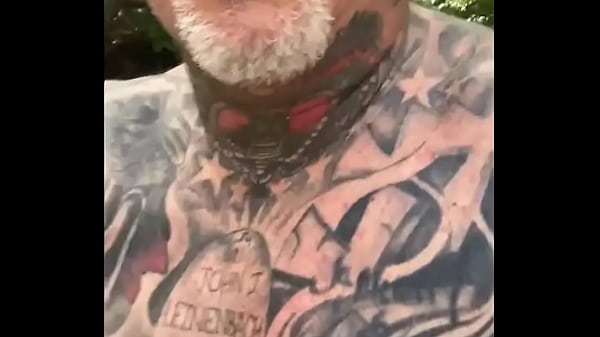 Mon Minet Chaud À L'extérieur