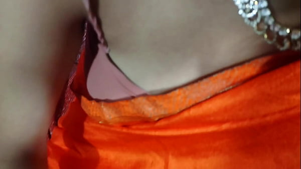 Indian Stepmom Fucked Hard By Stepson With Hindi Audio