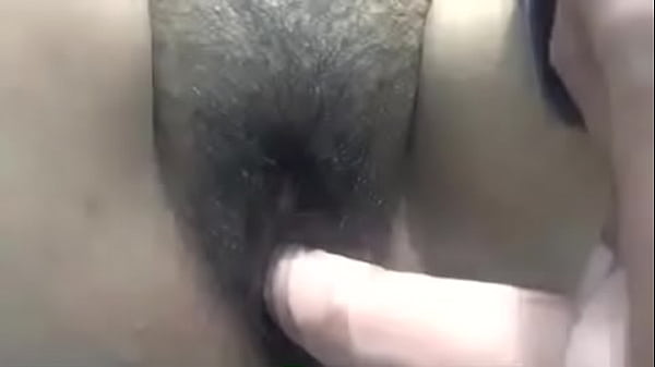 Jugando con mi dildo