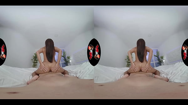 Download Video - VRLatina - Big Tit Colombiana Cristina Miller VR Experience