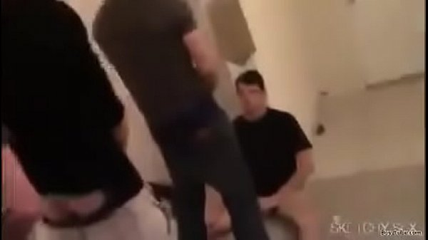 Download Video - Fila pra chupar pau