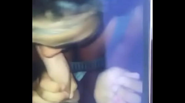 Nouvelle Fille De La Penha Allaitant