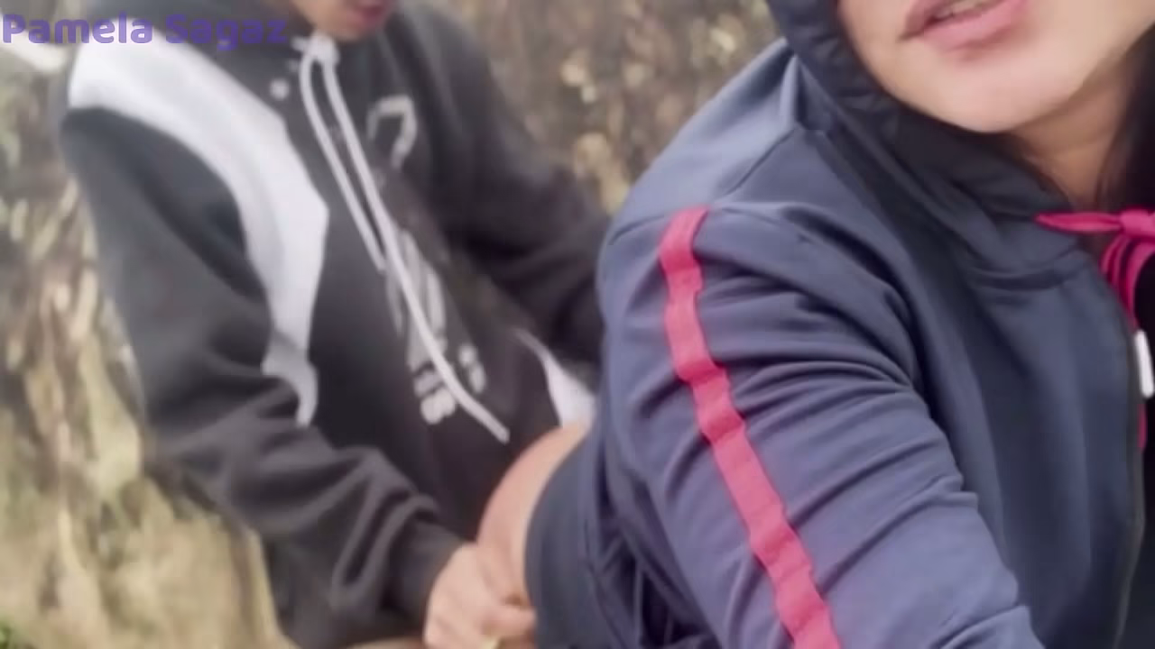 Novinho me arrega&ccedil_ou na frente de todo mundo na praia - Gozei s&oacute_ de ver v&aacute_rios me olhando eu sendo fodida COMPLETO NO RED