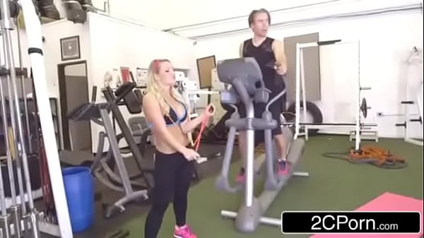 Download Video - Cali Carter gets fucked at the gym