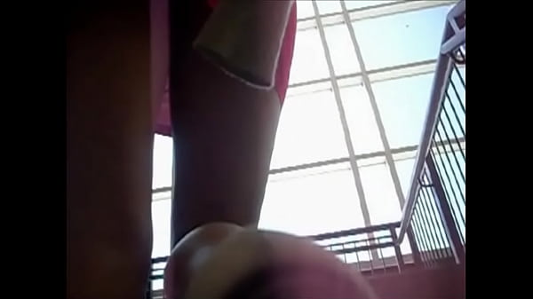 Gotcha Erika (highchool blonde upskirt)