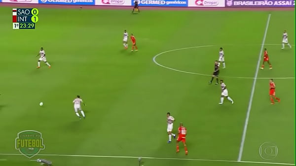 Hot interfucking with the São Paulo defense
