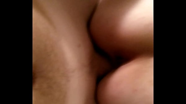 Femme Chevauchant Sa Grosse Bite De .. Balade Sauvage