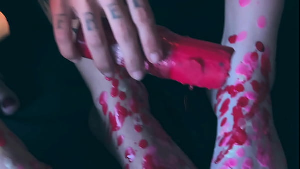 Love How Hot Wax Feels On My Feet