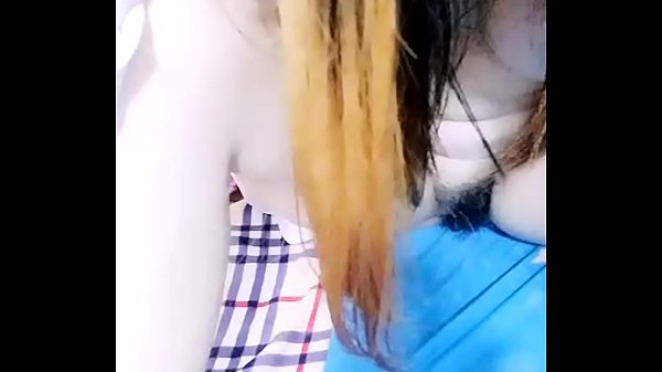 Download Video - Em Nứng Qu&aacute;