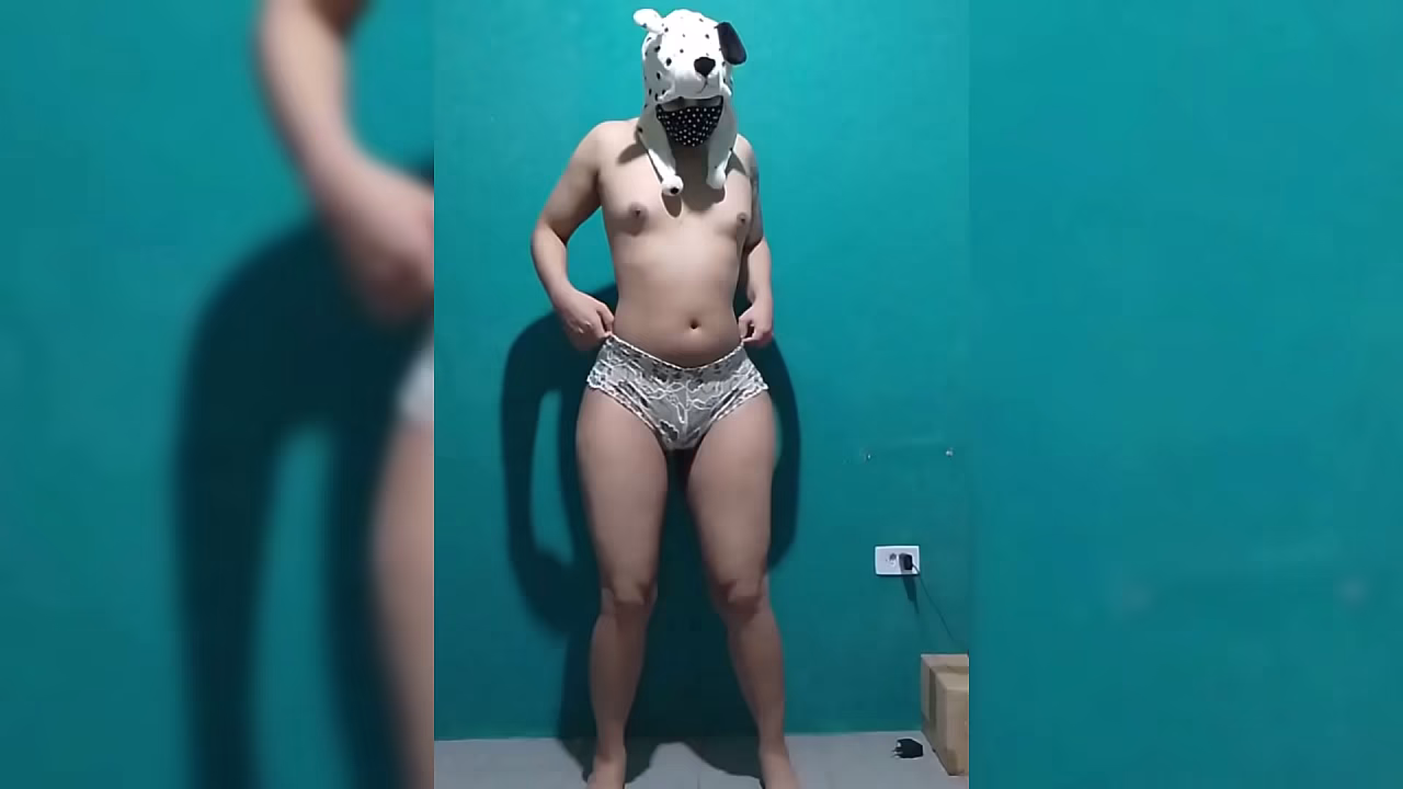 Un lindo chico afeminado de 18 años recibe el pene de un hombre negro bien dotado.
                   ass amateur homemade booty huge ass round ass feminization femboy big butt perfect ass big booty fat ass yummy asshole real ass pear ass muchos negros
